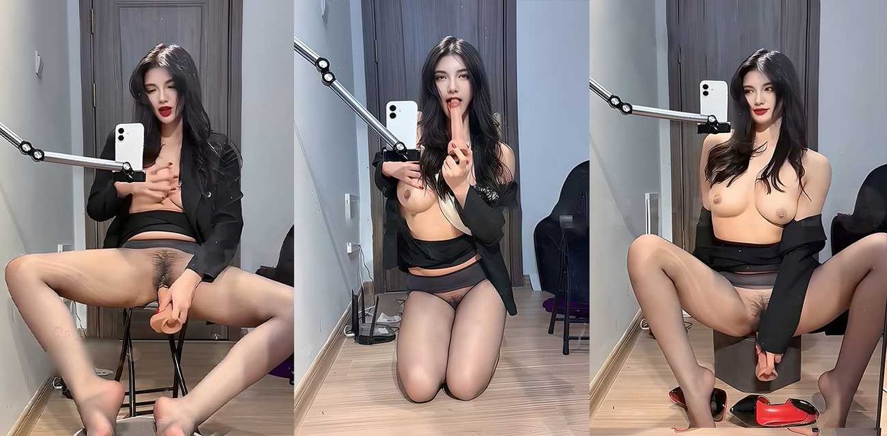 混血女神 阿意 自慰视频 绝美异域脸蛋 全裸骑乘假屌 骚的你狂撸秒射